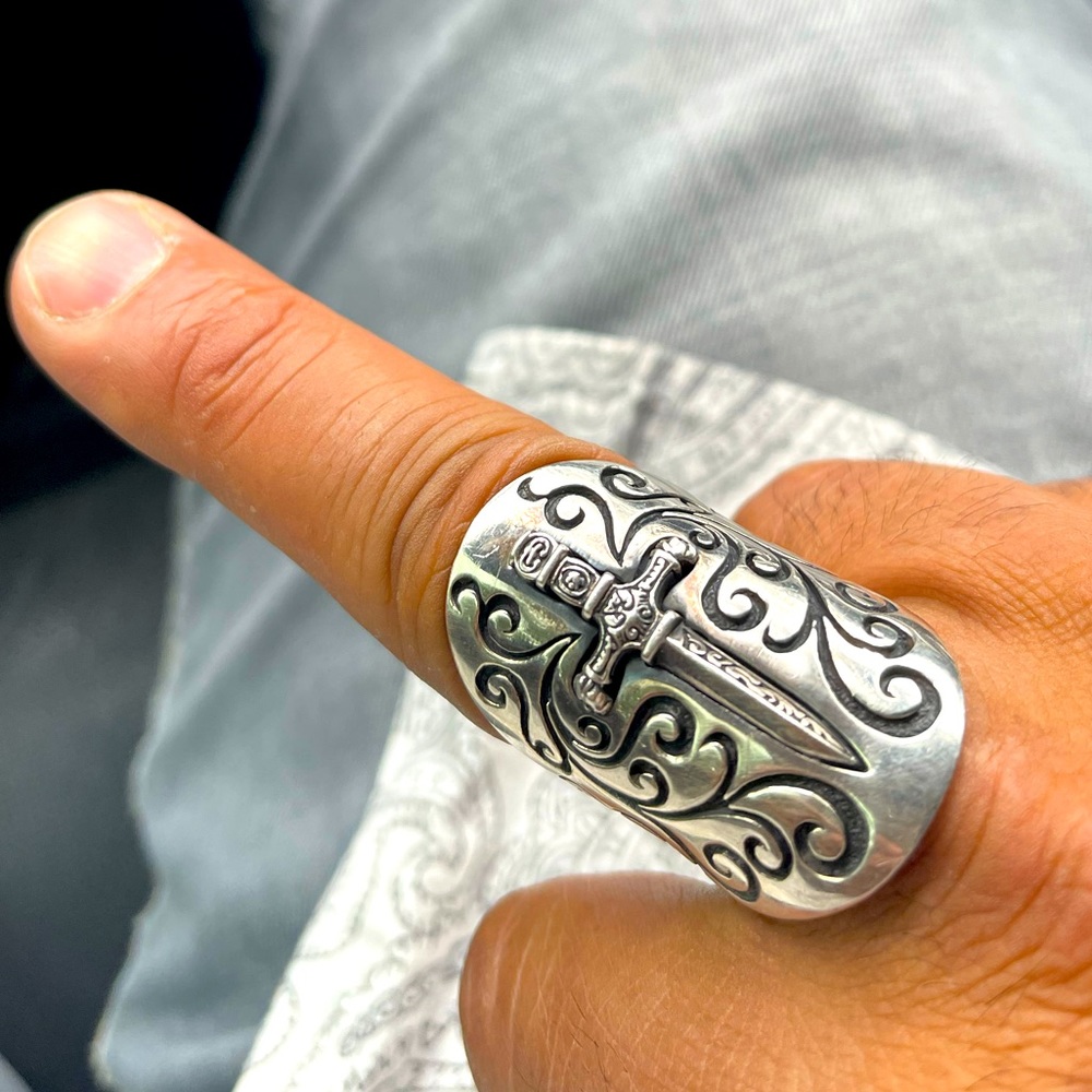 Ring